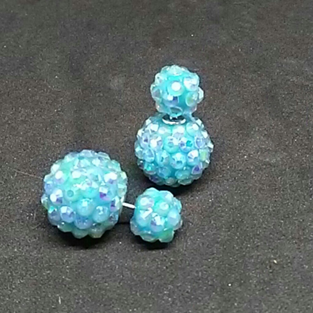 HPTrendy Double Ball Earrings - Picture 2 of 4